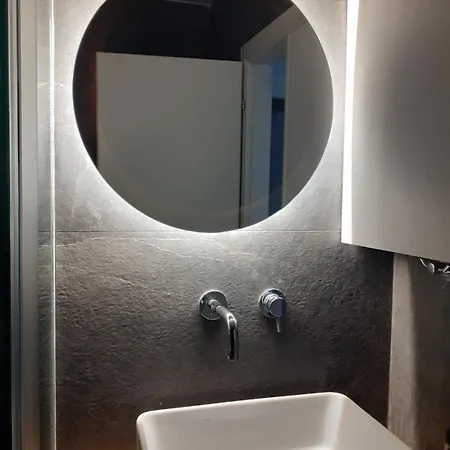 アパート Artemis Luxury In Iktinou Pedestrian & Mitropolitou Iossif Area