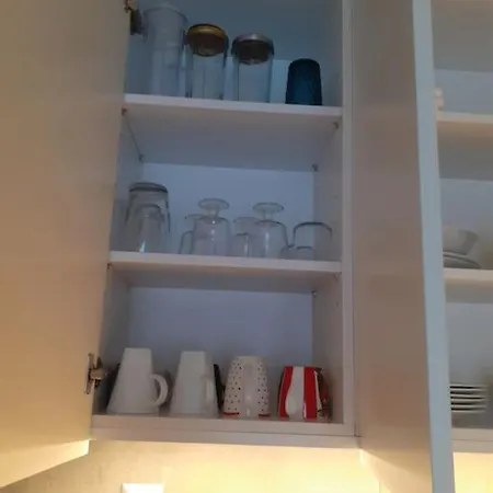 Artemis Luxury In Iktinou Pedestrian & Mitropolitou Iossif Area アパート