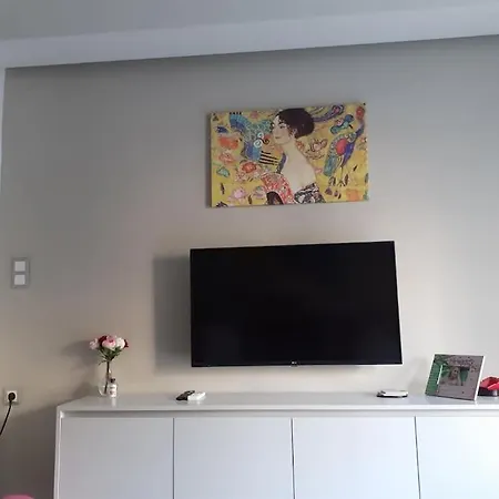 Artemis Luxury In Iktinou Pedestrian & Mitropolitou Iossif Area * テッサロニキ